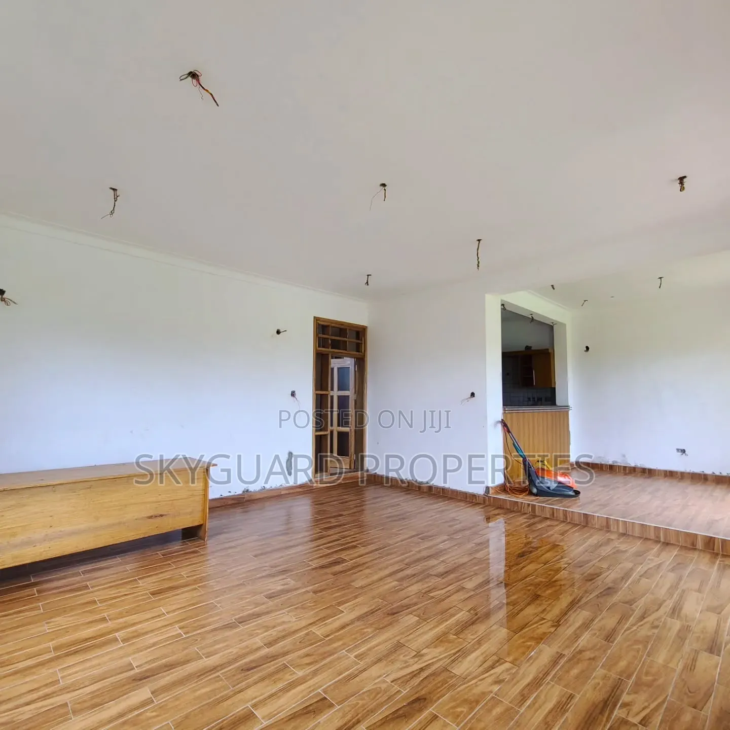 5bdrm House in Muyenga Bukasa, Central Division for rent in Central Division