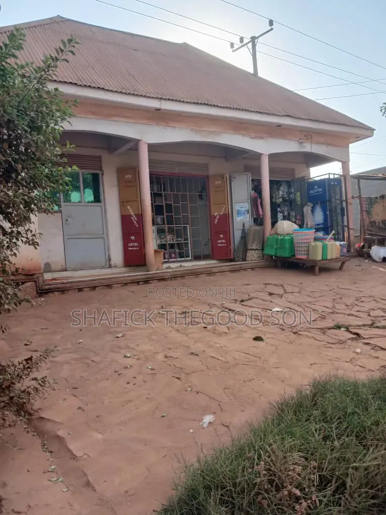 6bdrm House in Gombe for sale in Gombe