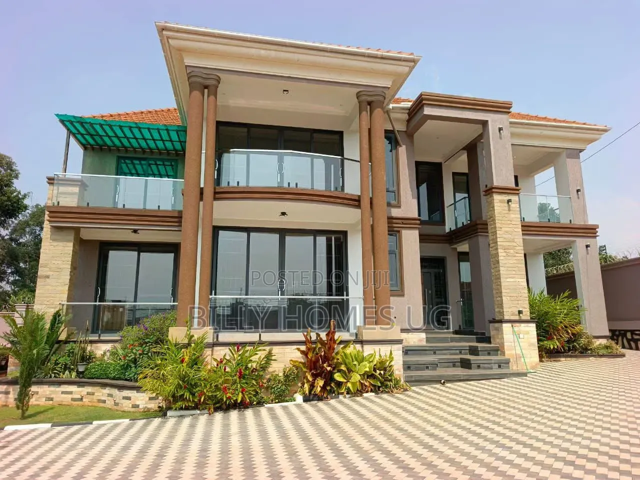 6bdrm Mansion in Kira for sale in Kira