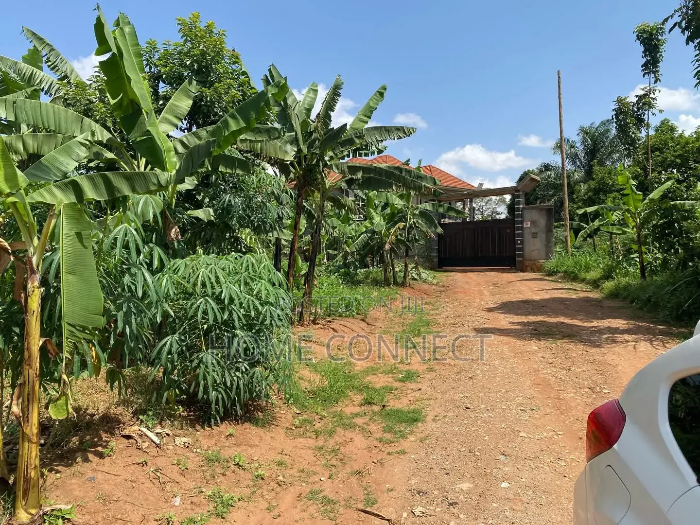 Bwelenga Super Residential Titled Plot for Sale in Central Division