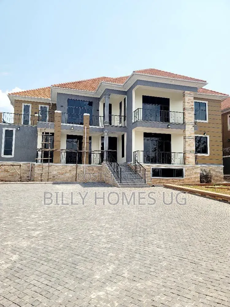 7bdrm Mansion in Ssabagabo-Makindye for sale in Ssabagabo-Makindye