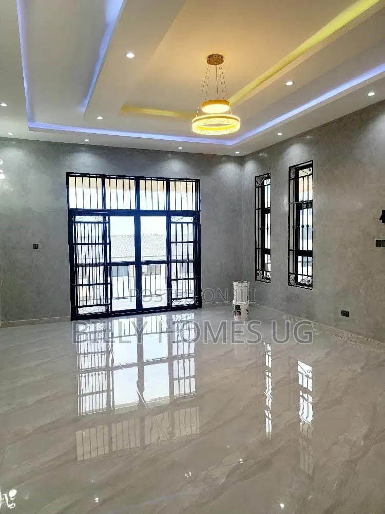 7bdrm Mansion in Ssabagabo-Makindye for sale in Ssabagabo-Makindye