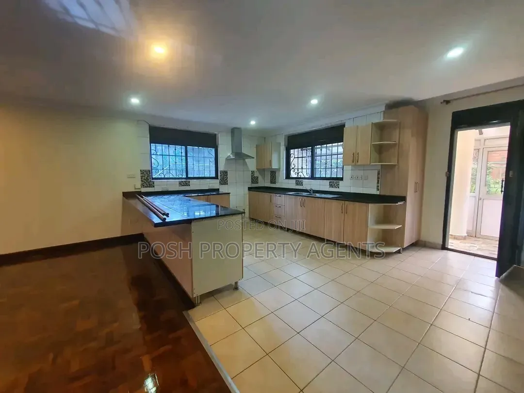 4bdrm Duplex in Ntinda, Central Division for rent in Central Division