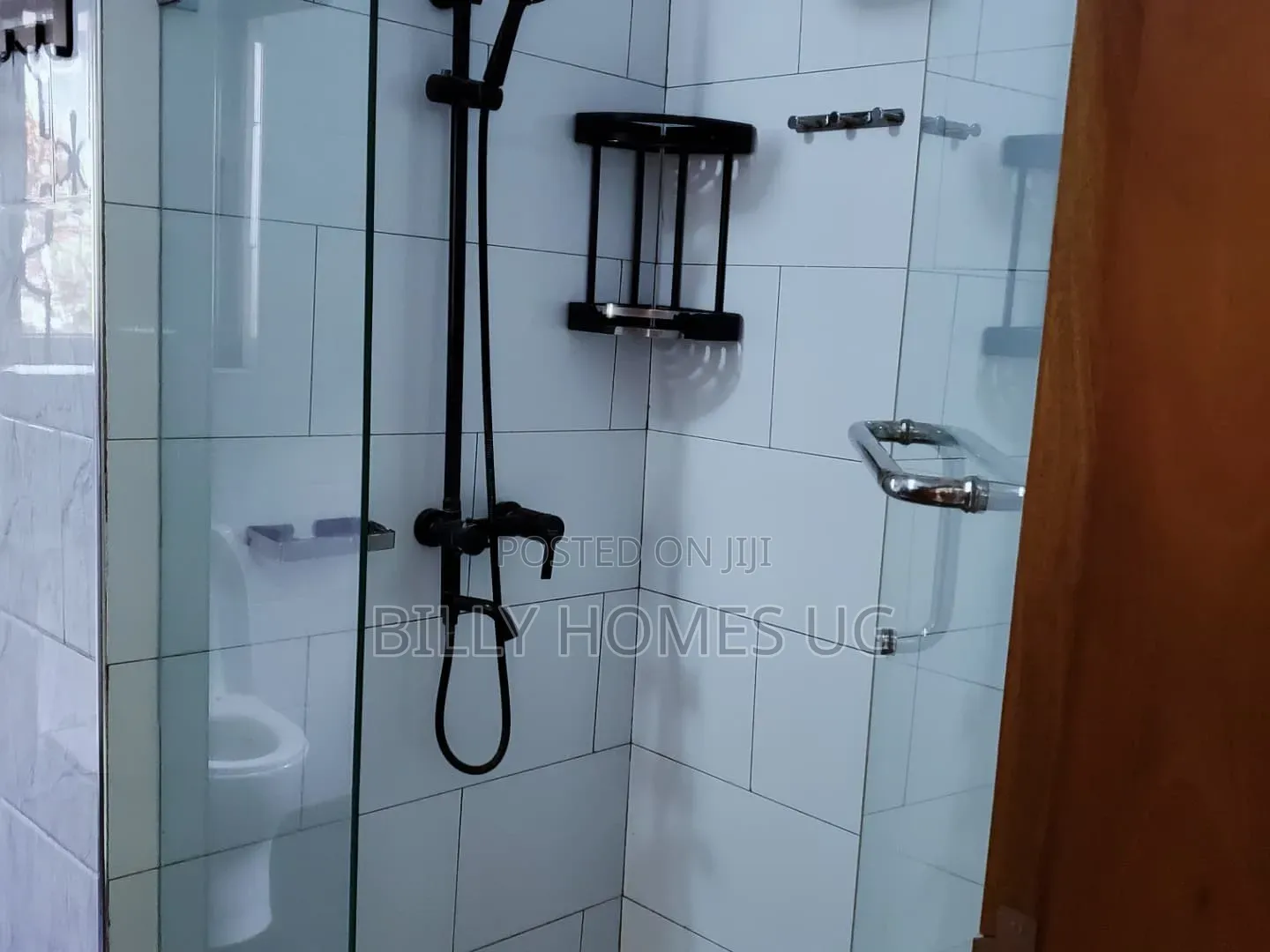 4bdrm Villa in Ssabagabo-Makindye for sale in Ssabagabo-Makindye