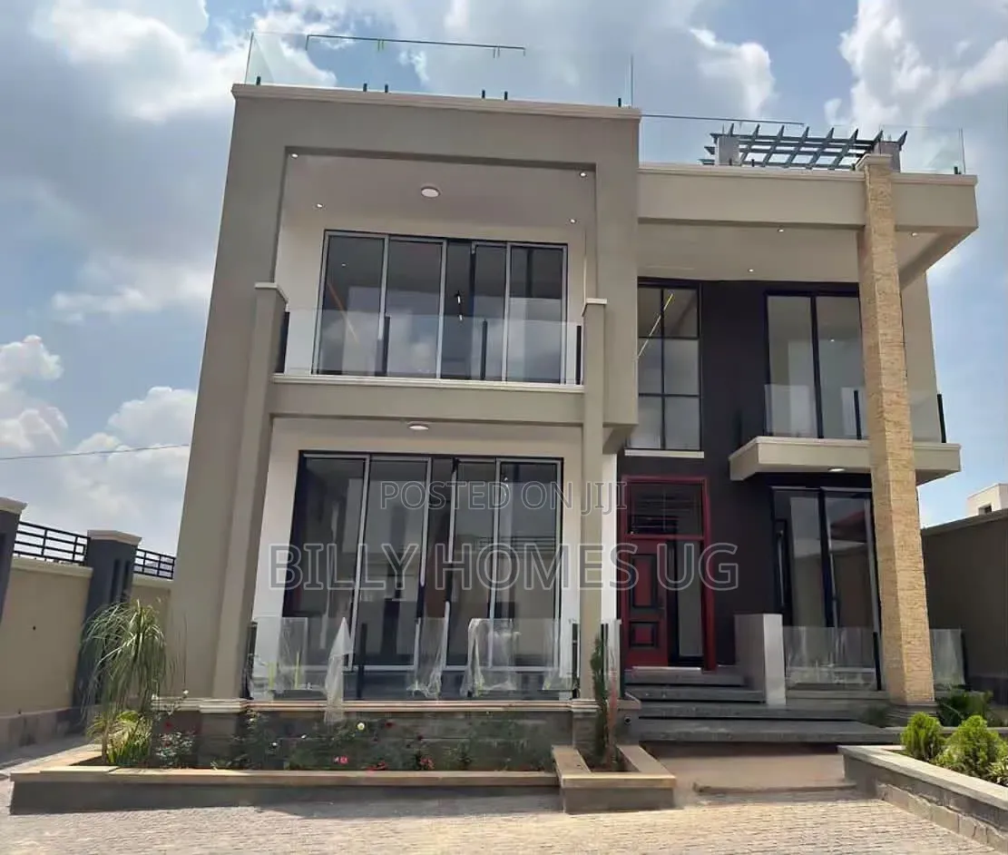 4bdrm Villa in Ssabagabo-Makindye for sale in Ssabagabo-Makindye