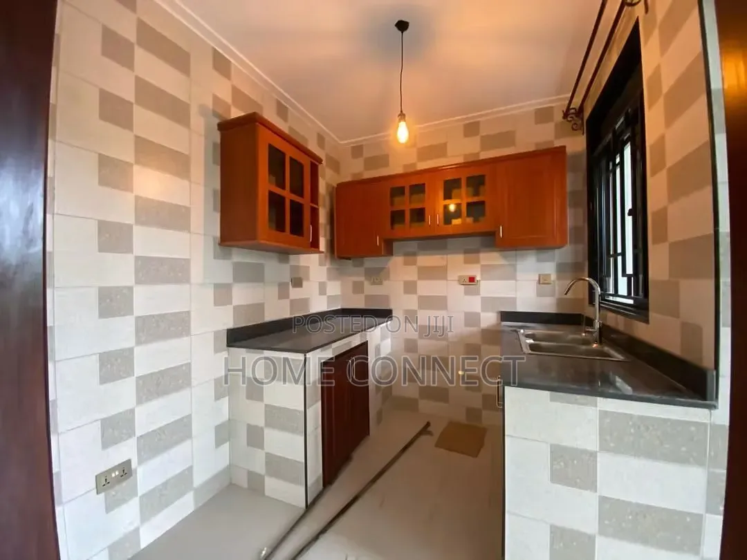 2bdrm Apartment in Kyebando Mawanda, Central Division for rent in Central Division