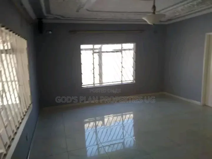 2bdrm Apartment in Wakaliga, Central Division for rent in Central Division