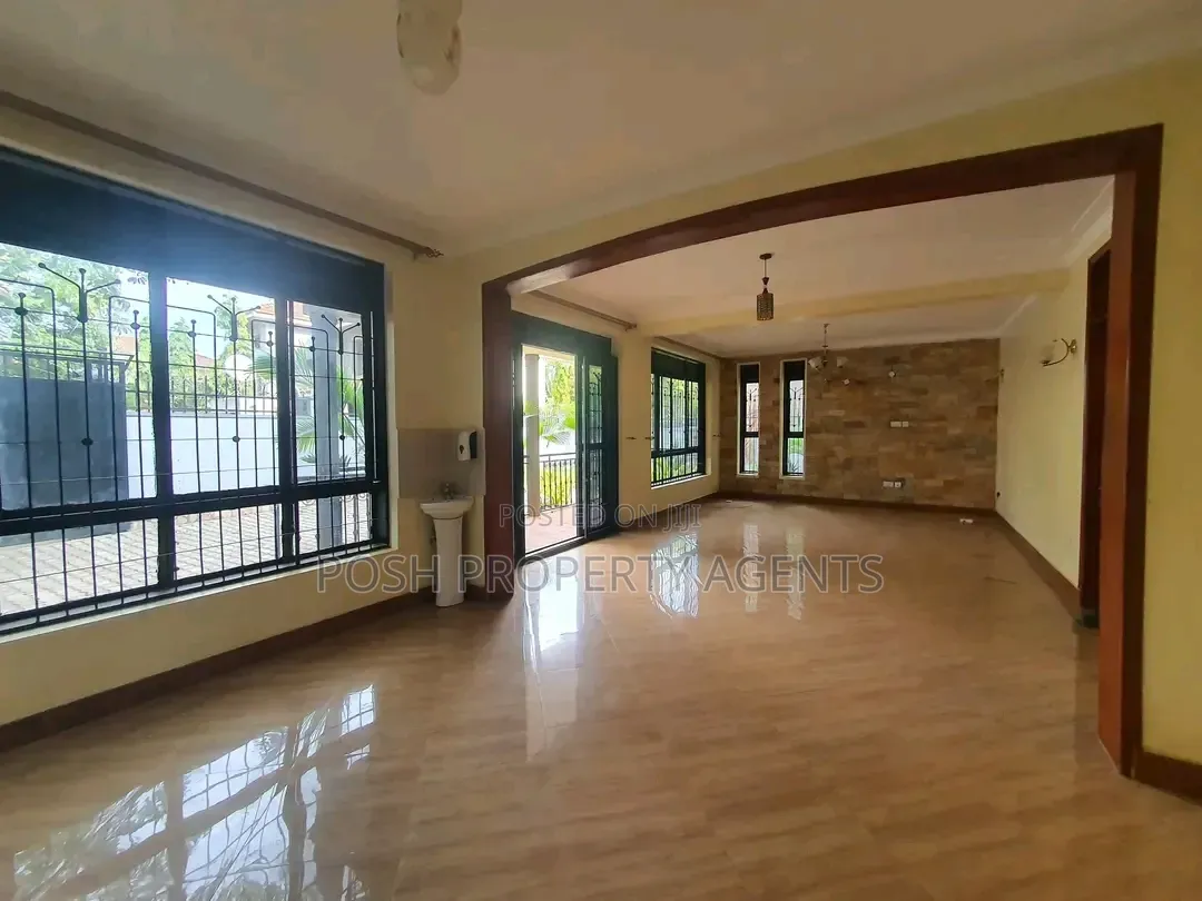 4bdrm Duplex in Ntinda, Central Division for rent in Central Division