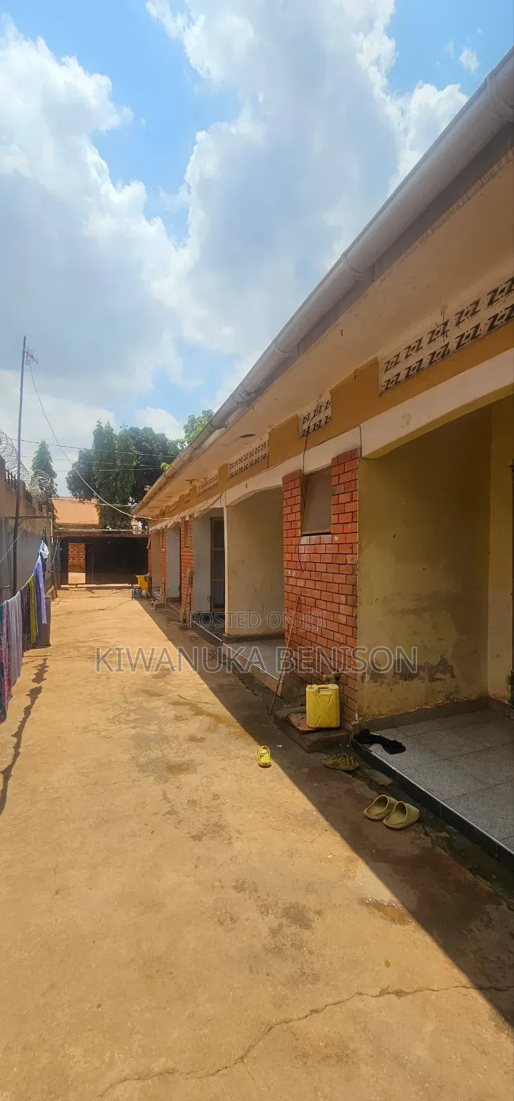 Furnished 1bdrm Apartment in Kitende, Central Division for sale in Central Division