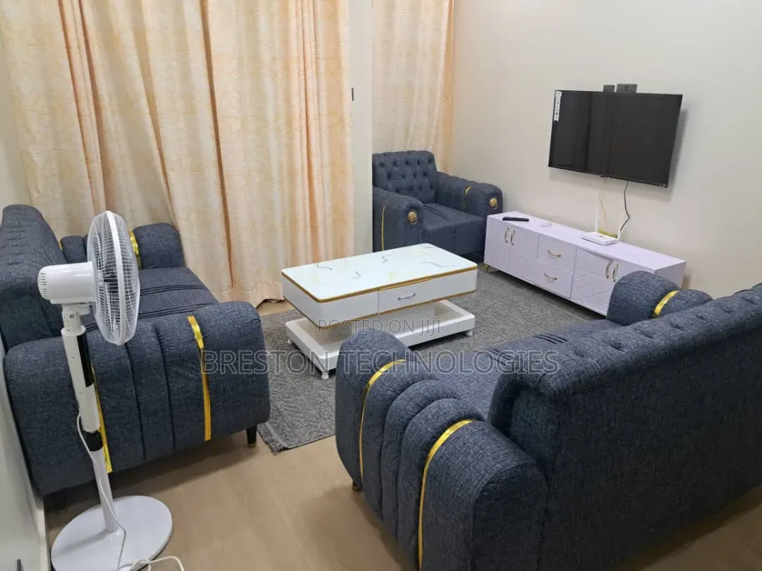 Fully Furnished One Bedroom Apartment Airbnb Kyanja in Nakawa