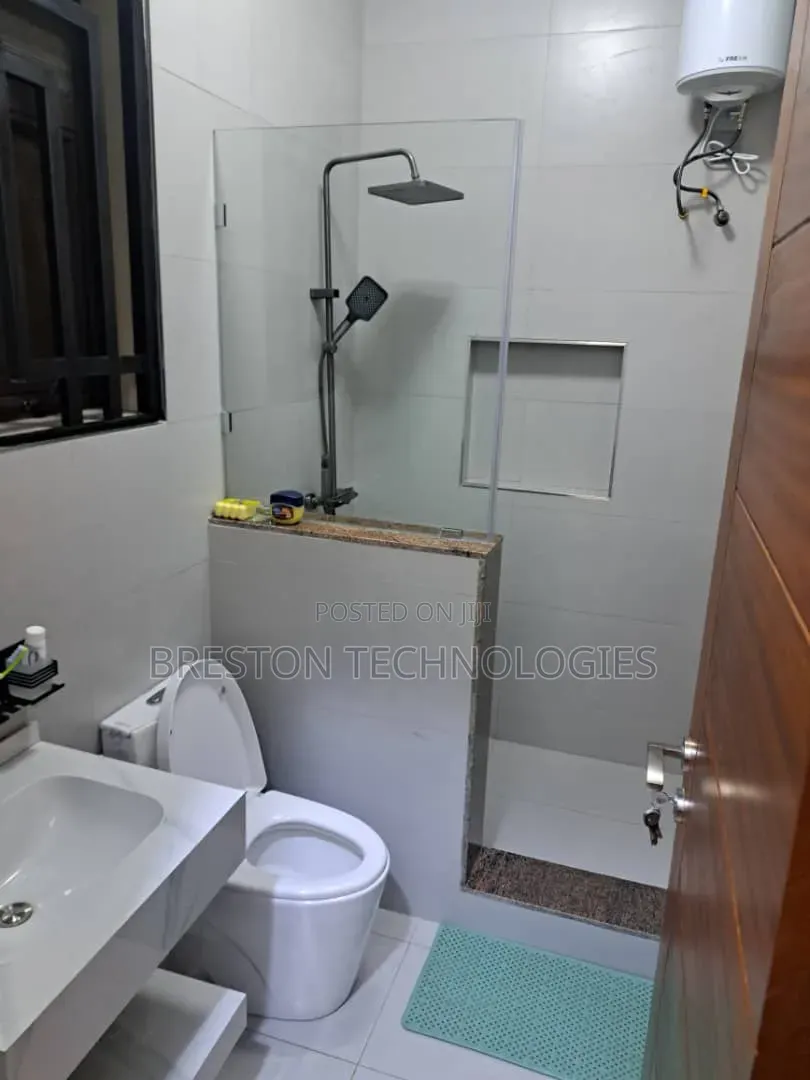 Fully Furnished One Bedroom Apartment Airbnb Kyanja in Nakawa