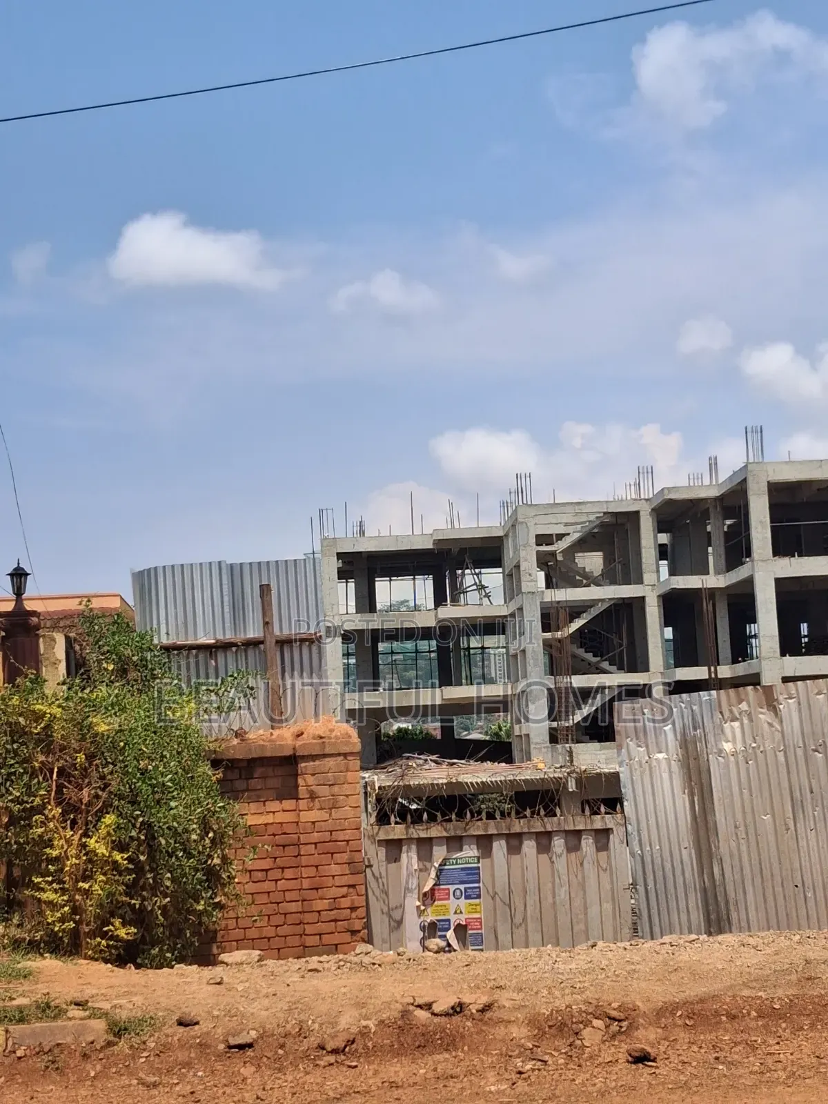 Furnished 3bdrm Condo in Bugolobi, Central Division for sale in Central Division