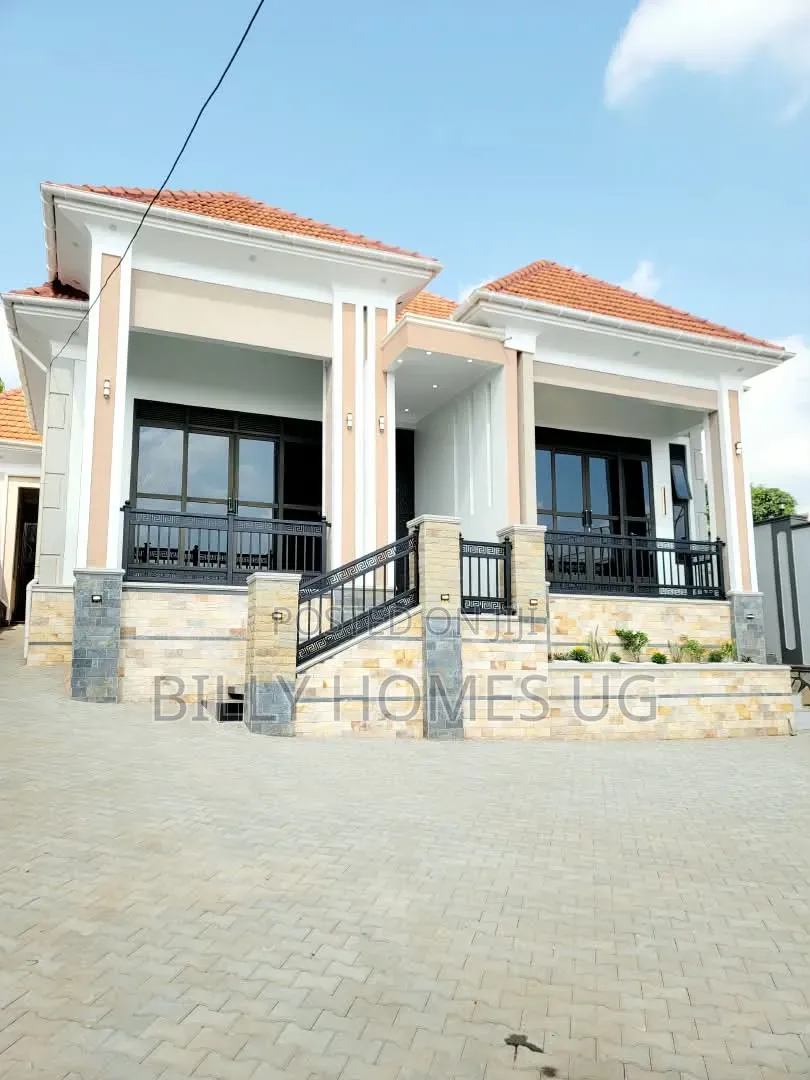 3bdrm Bungalow in Ssisa for sale in Ssisa