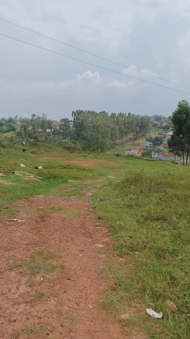 Prime Land for Sale – Mengo!  in Central Division