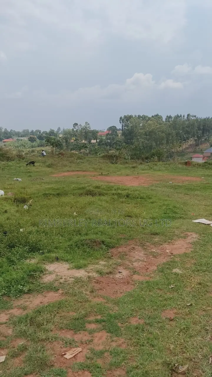  Prime Land for Sale – Mengo!  in Central Division