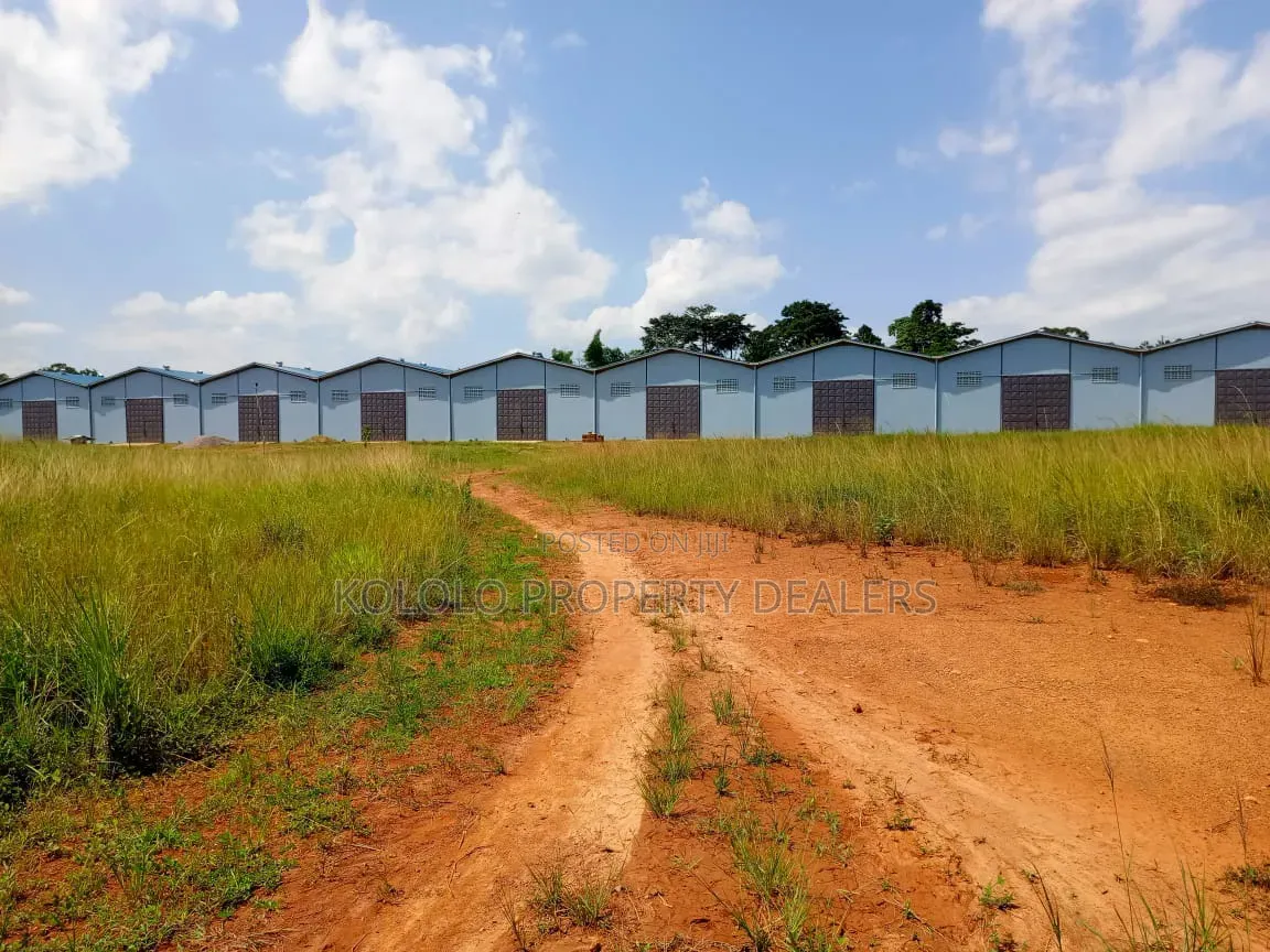 Warehouse for Sale in Namanve in Central Division