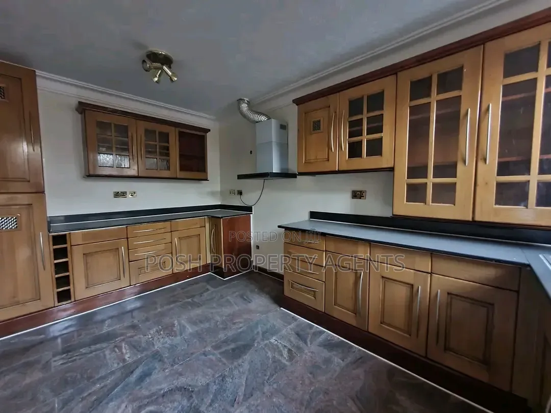 3bdrm Villa in Naguru, Central Division for rent in Central Division