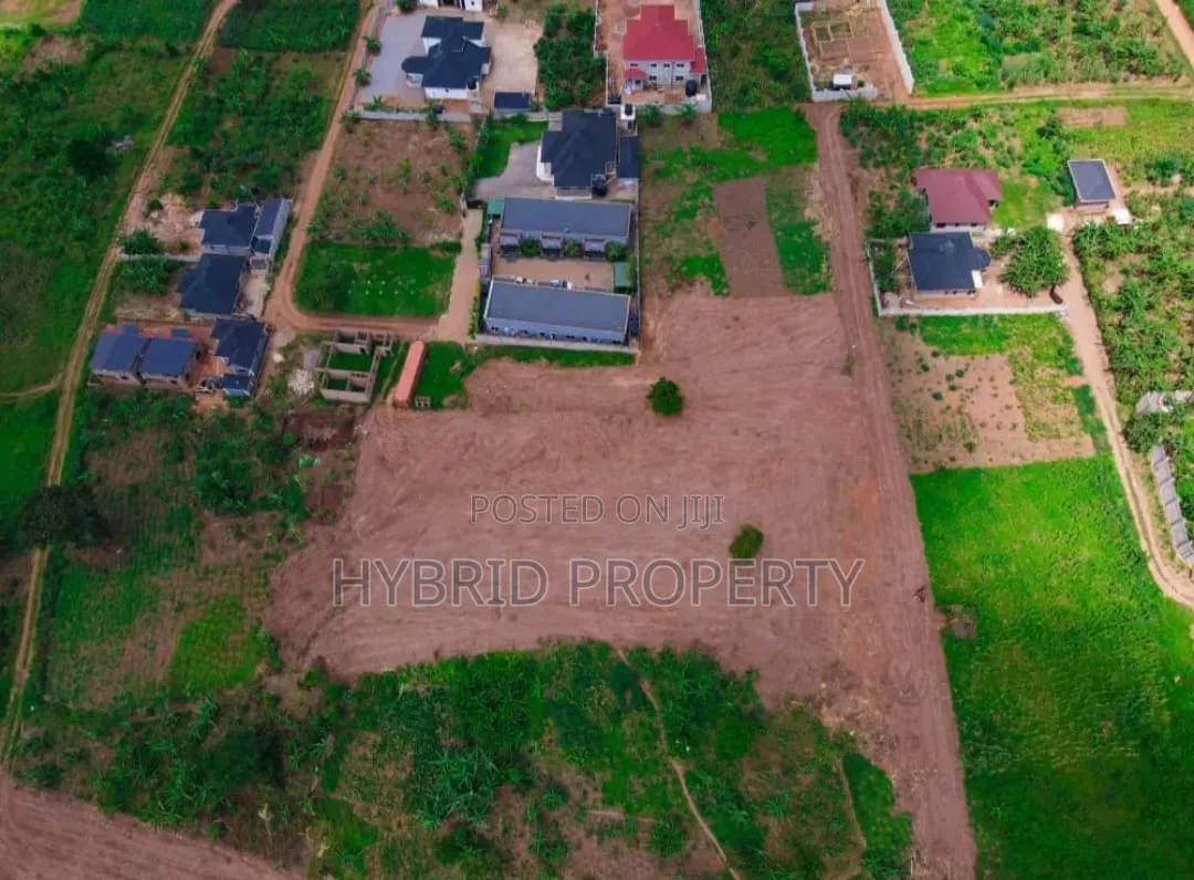 Prime Plots for Sale at Bulabakulu~Wakiso Kulya Show Estate~Hoima Rd in Wakiso / Wakiso