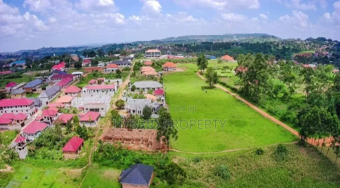 Prime Plots for Sale at Kakiri Town Kulya Show Modern Estate~Hoima Rd in Wakiso / Wakiso
