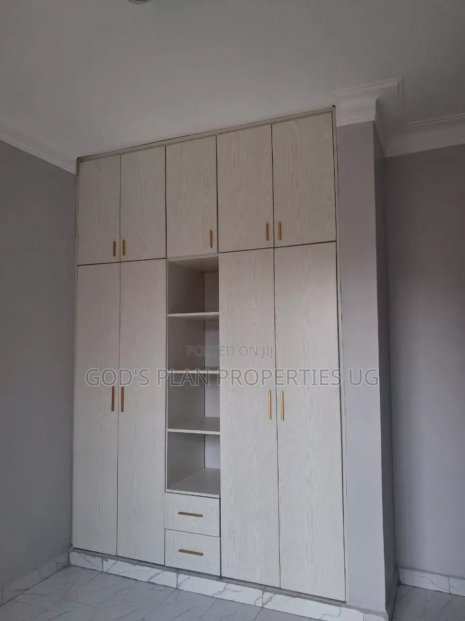 1bdrm Apartment in Mengo Estate, Central Division for rent in Central Division