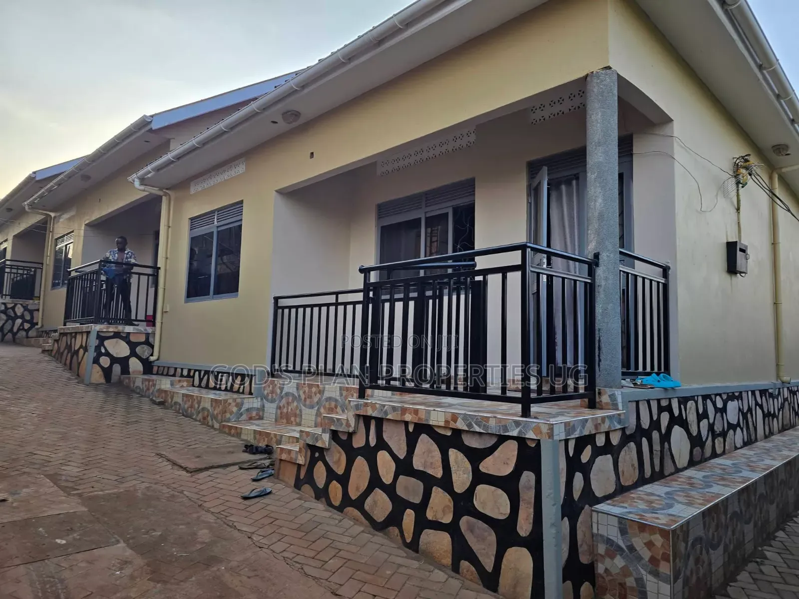 2bdrm Bungalow in Wakaliga Estate, Central Division for rent in Central Division