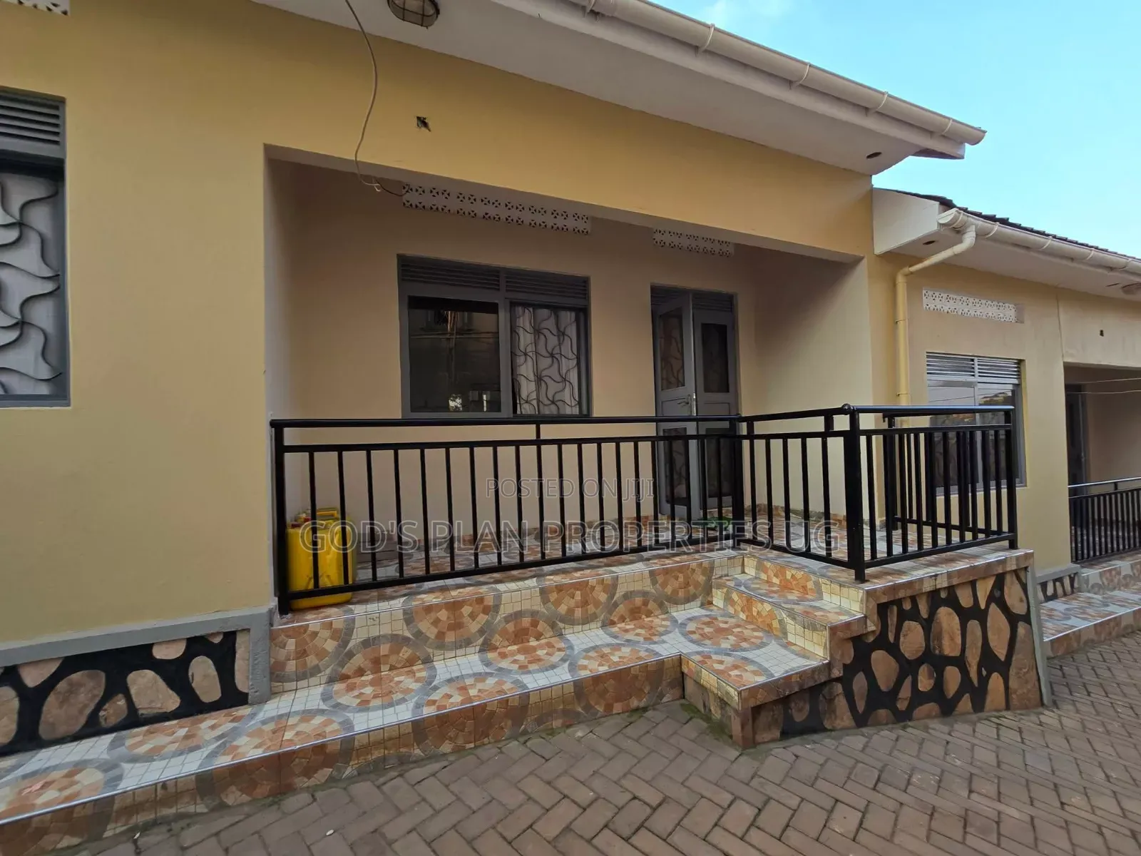 2bdrm Bungalow in Wakaliga Estate, Central Division for rent in Central Division