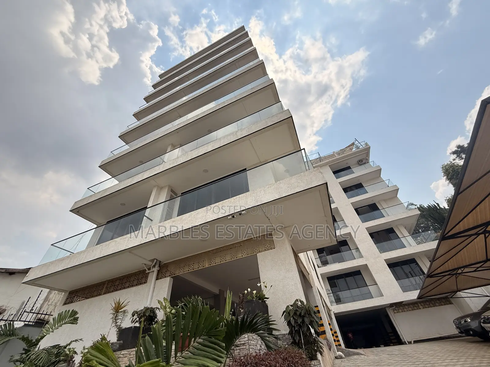 3bdrm Apartment in Muyenga, Central Division for sale in Central Division