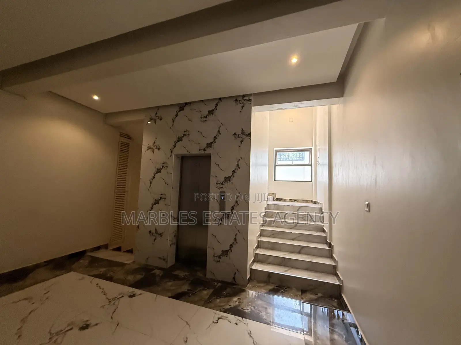 3bdrm Apartment in Muyenga, Central Division for sale in Central Division
