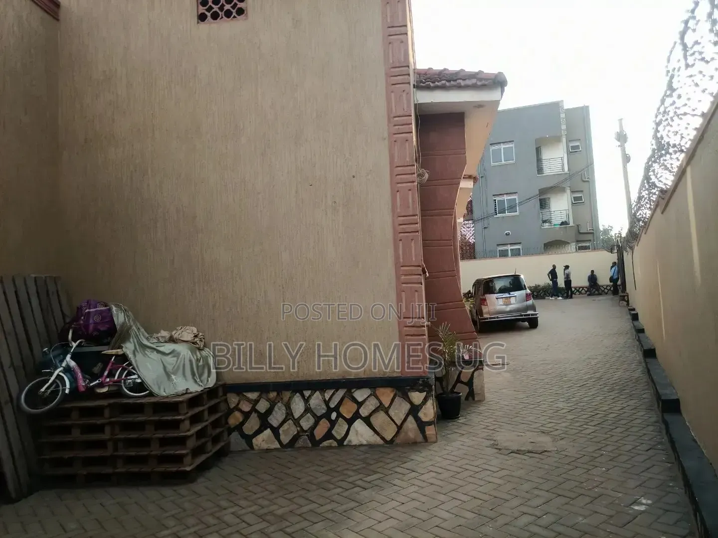 1bdrm Apartment in Kira for sale in Kira