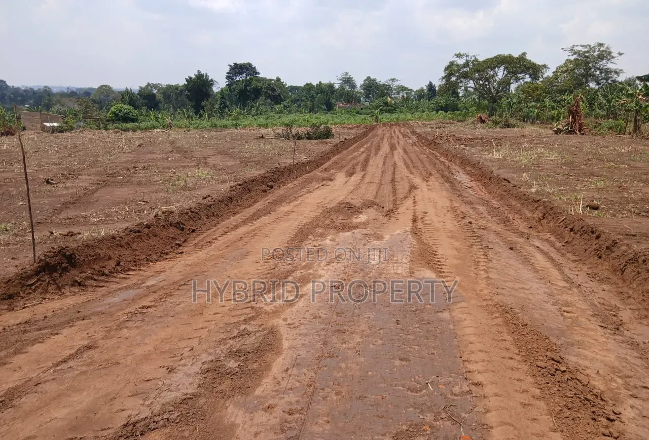 Prime Plots for Sale at Bulondo~Mabombwe Wakiso Land Estate~Hoima Road in Wakiso / Wakiso