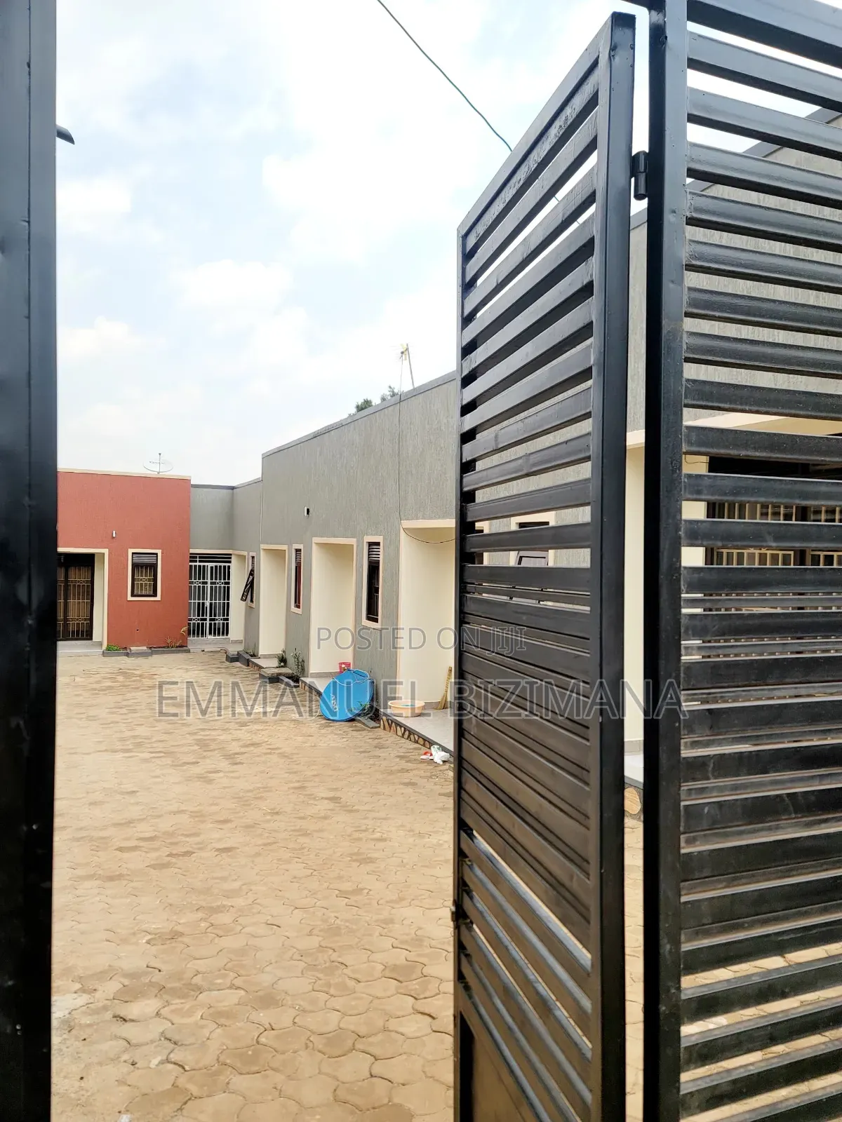 Furnished 1bdrm Room & Parlour in Seguku, Central Division for sale in Central Division
