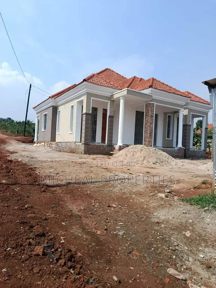 3bdrm House in Nakwero Kira, Kawempe for sale in Kawempe