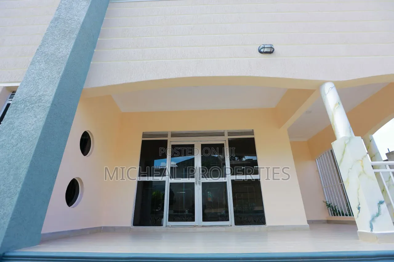 3bdrm House in Gayaza Kabanyoro, Kawempe for sale in Kawempe