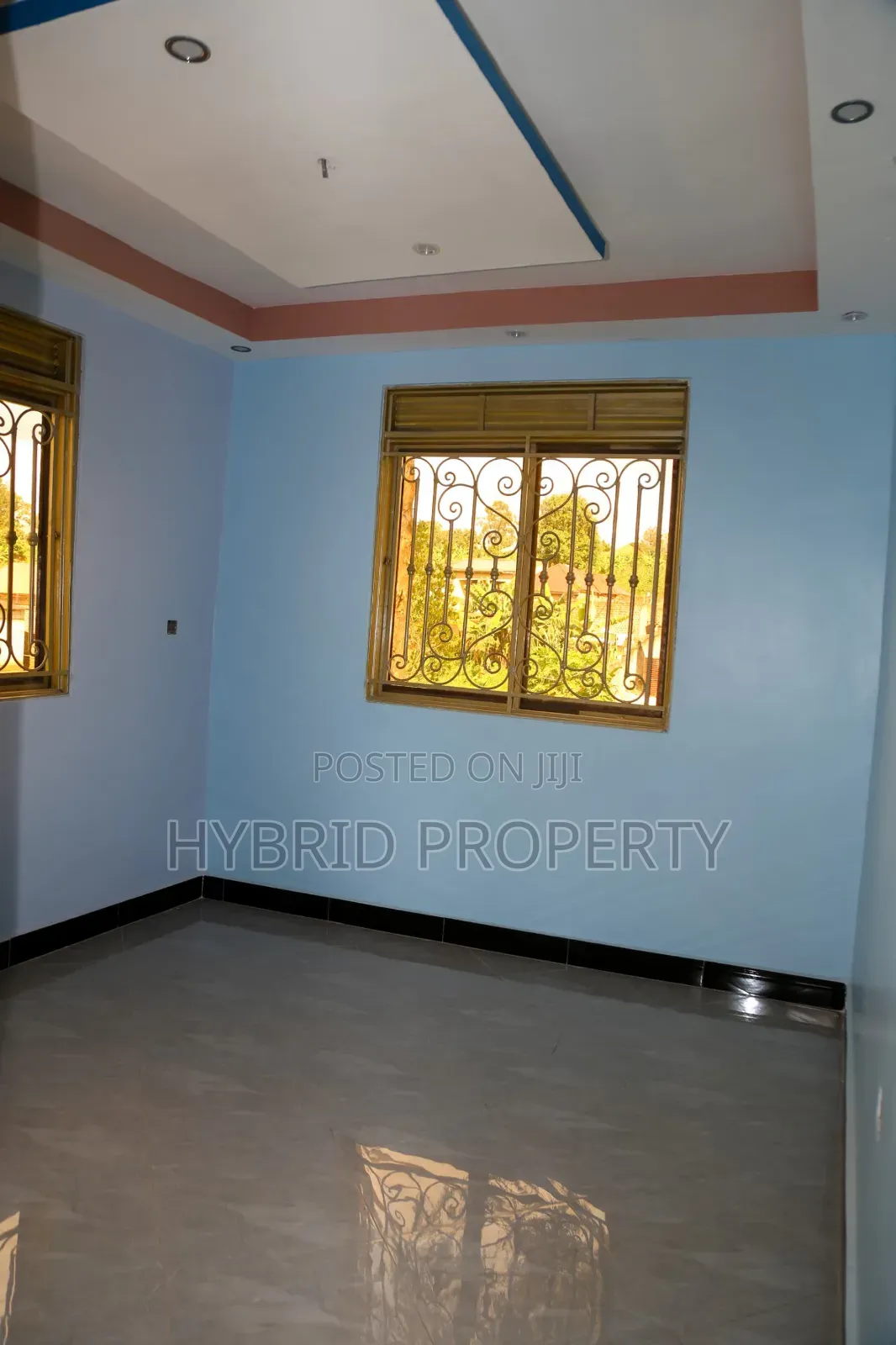 4bdrm Penthouse in Senge~Wakiso Along for sale in Wakiso / Wakiso