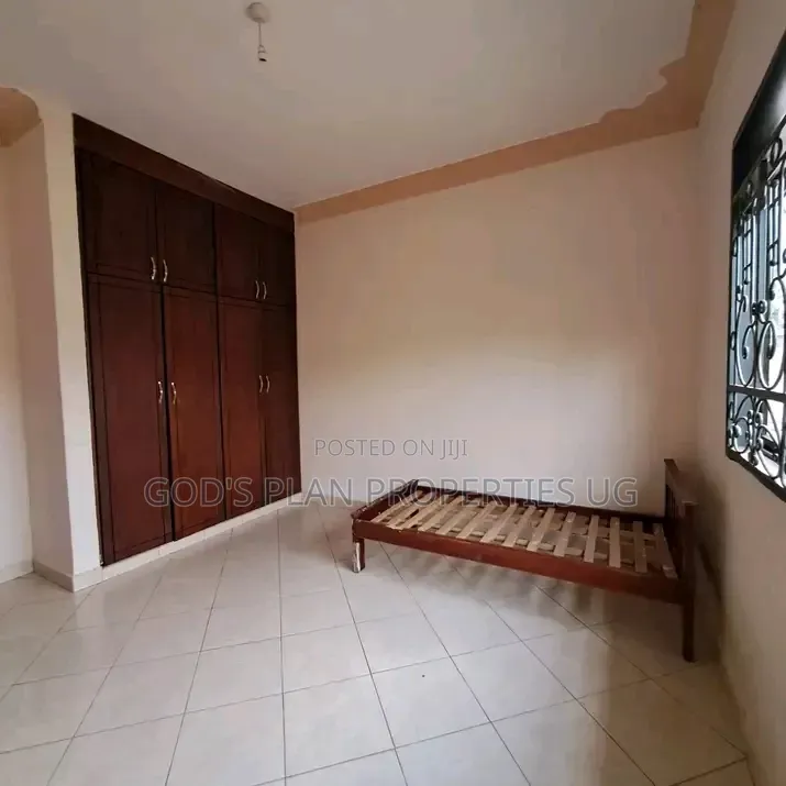 2bdrm Apartment in Mengo Estate, Central Division for rent in Central Division