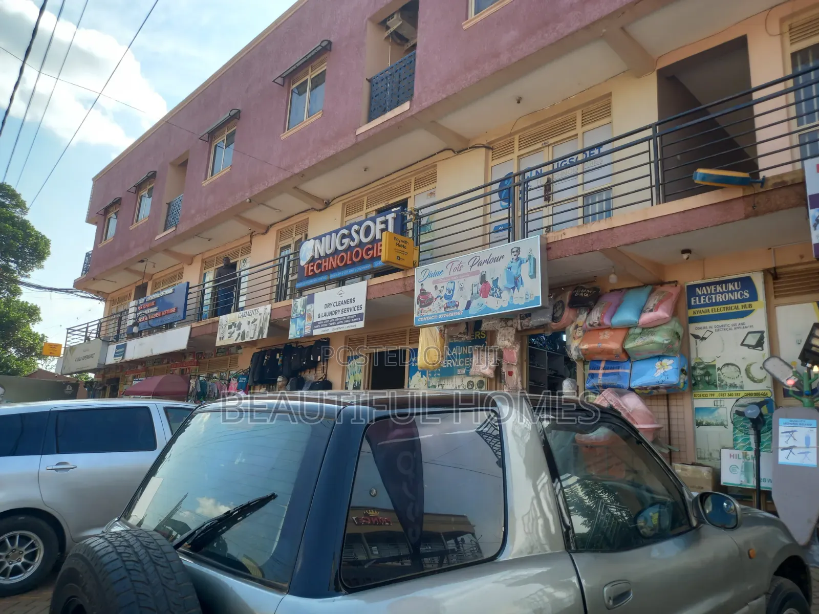 Kyanja,building With Great Income for Sell in Central Division