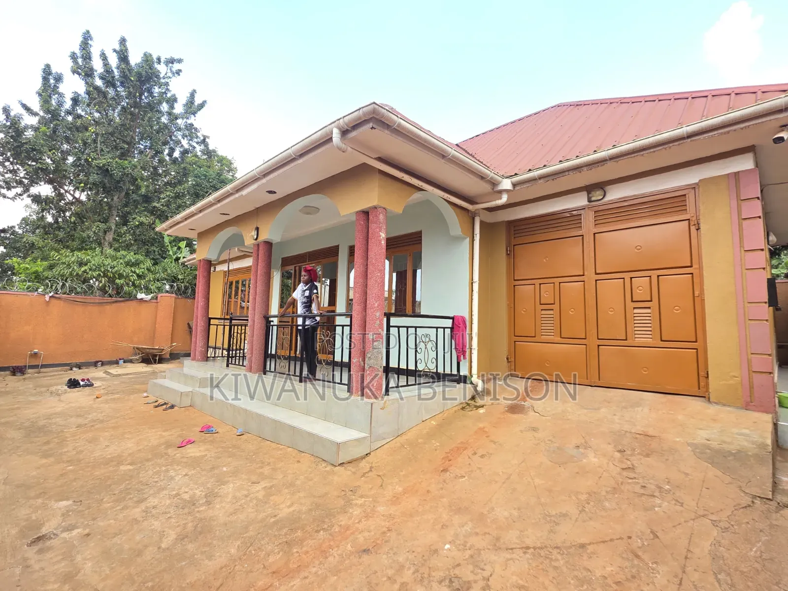 3bdrm House in Bulenga, Central Division for sale in Central Division