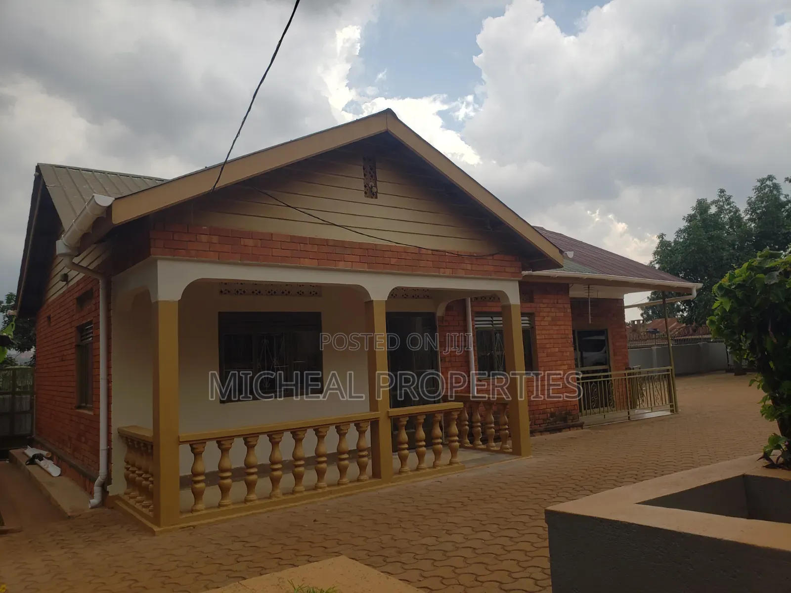 2bdrm House in Kanyanya Gayaza Rd , Kawempe for rent in Kawempe