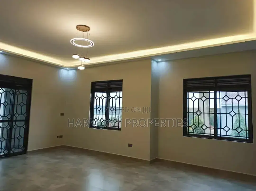 6bdrm Mansion in Lubowa, Central Division for rent in Central Division
