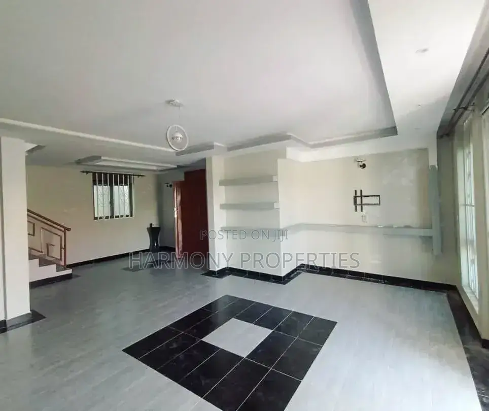 3bdrm Apartment in Muyenga Bukasa, Central Division for rent in Central Division