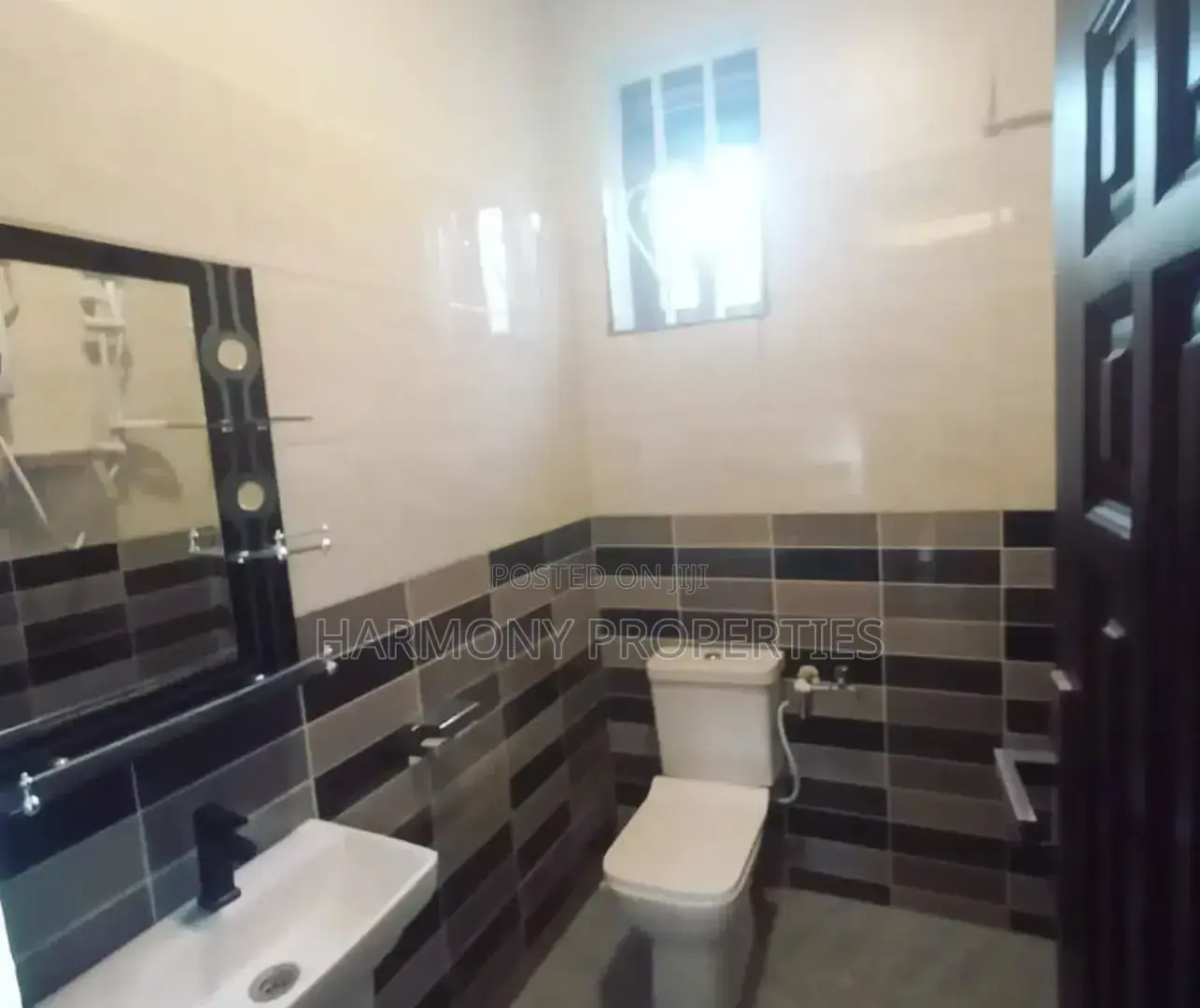 3bdrm Apartment in Muyenga Bukasa, Central Division for rent in Central Division
