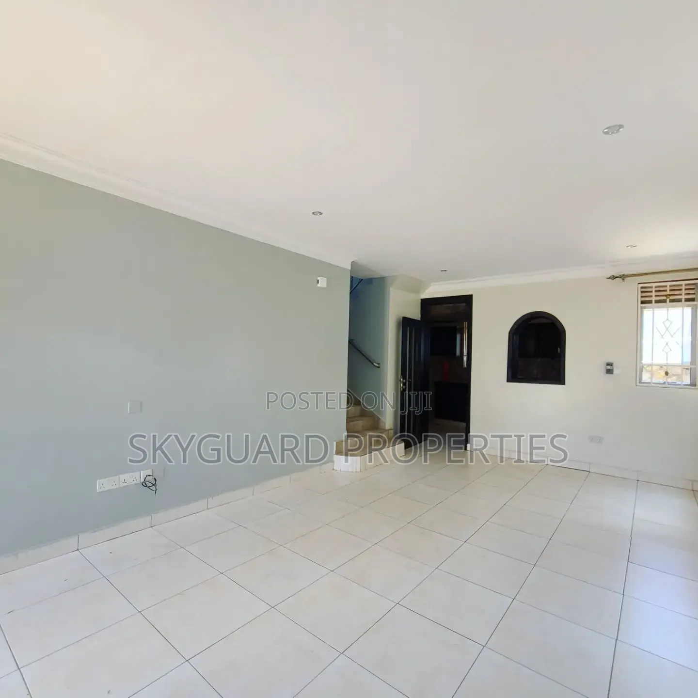 4bdrm Villa in Muyenga, Central Division for rent in Central Division