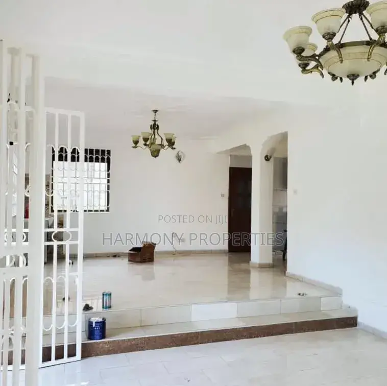 5bdrm House in Muyenga, Central Division for rent in Central Division