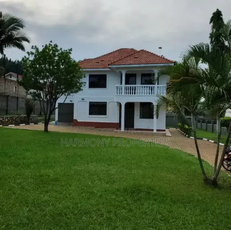 5bdrm House in Muyenga, Central Division for rent in Central Division