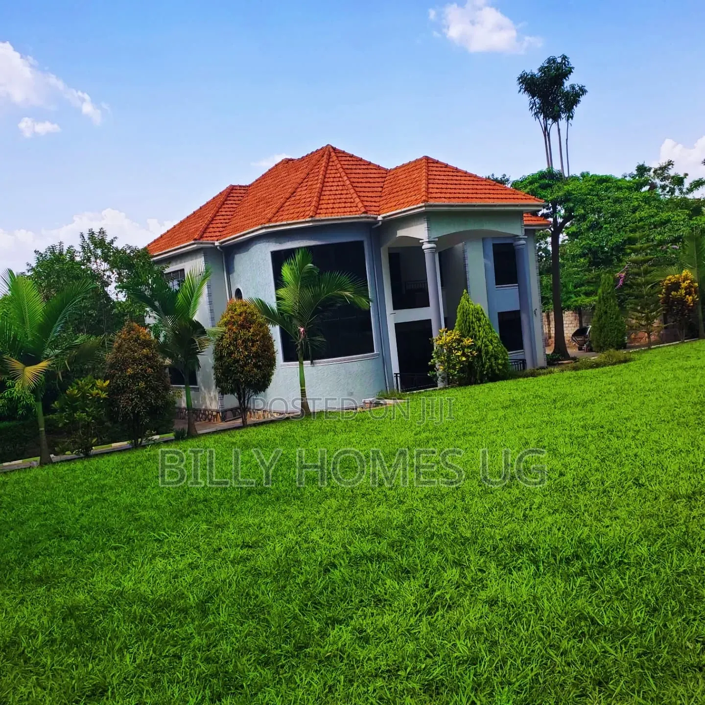 5bdrm Mansion in Busukuma for sale in Busukuma