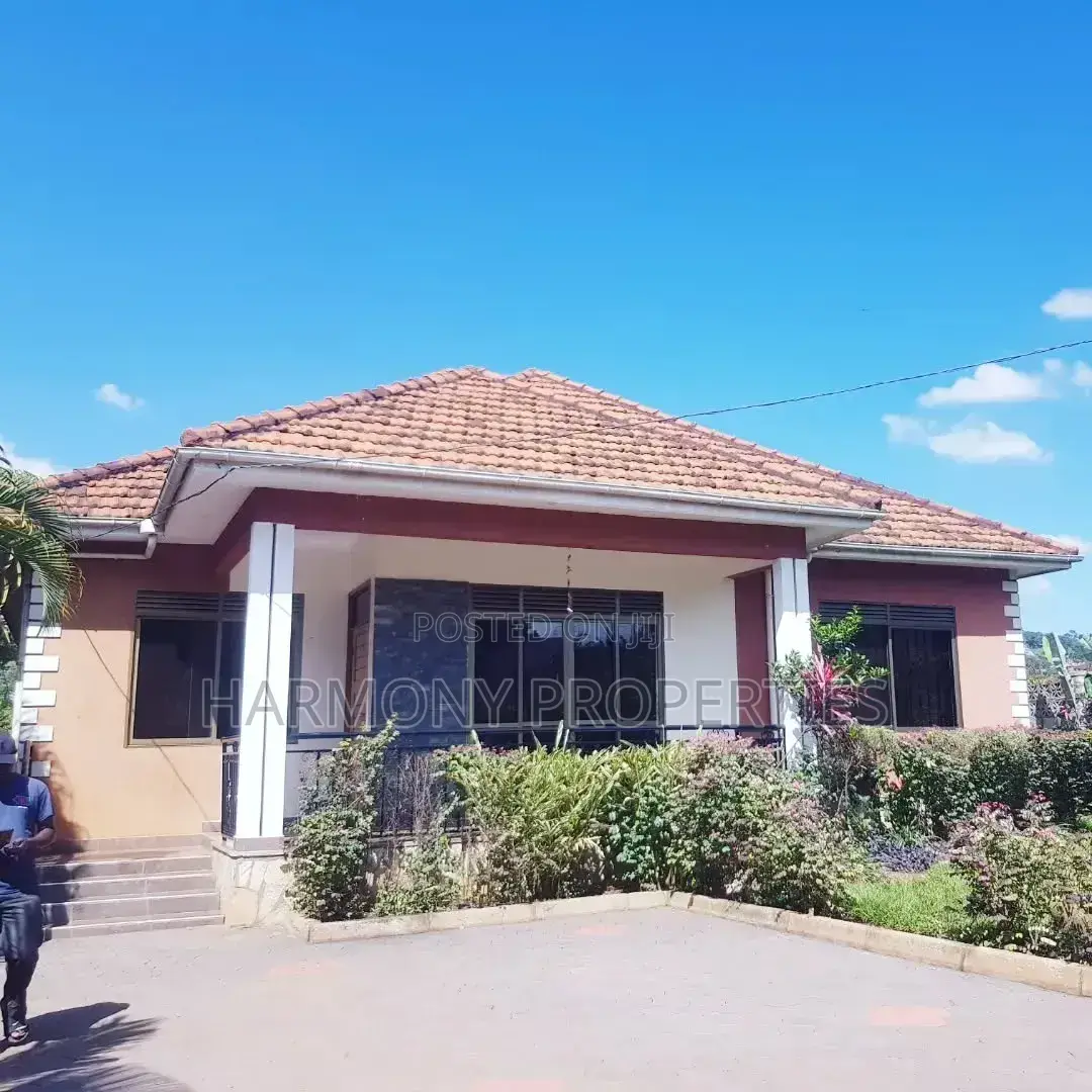 5bdrm House in Lubowa, Central Division for rent in Central Division