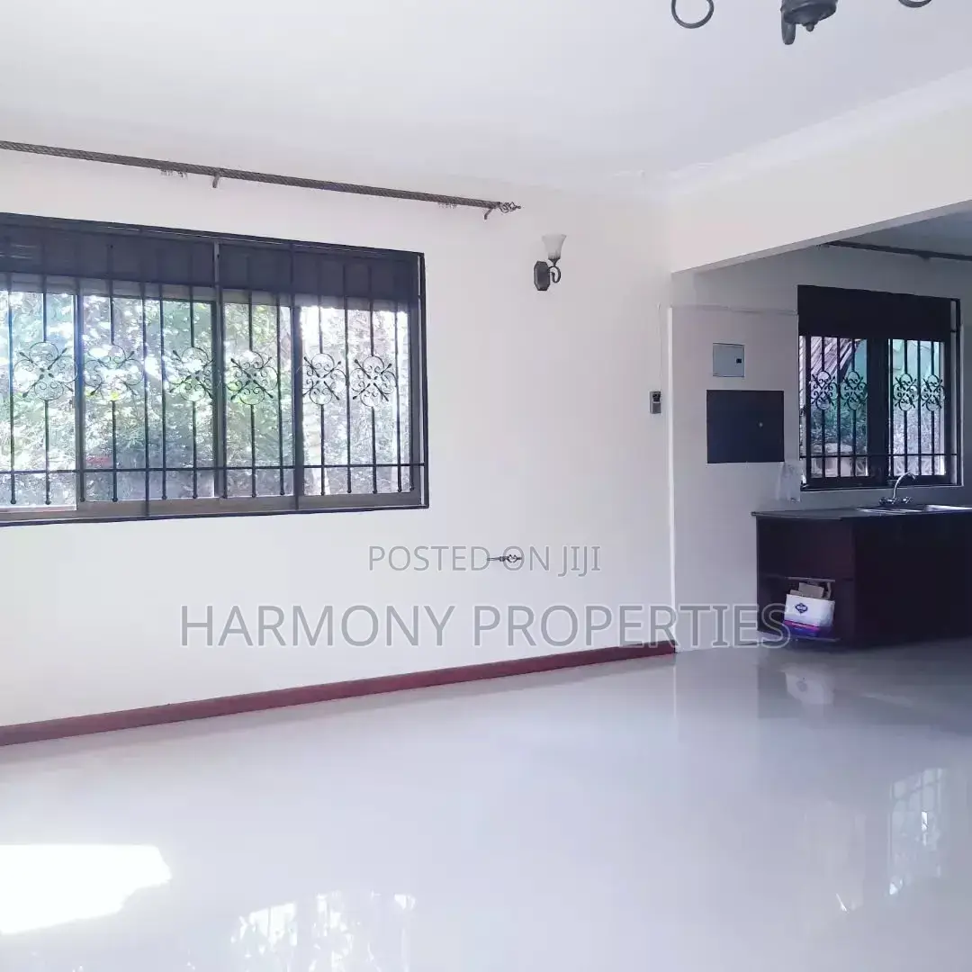 5bdrm House in Lubowa, Central Division for rent in Central Division