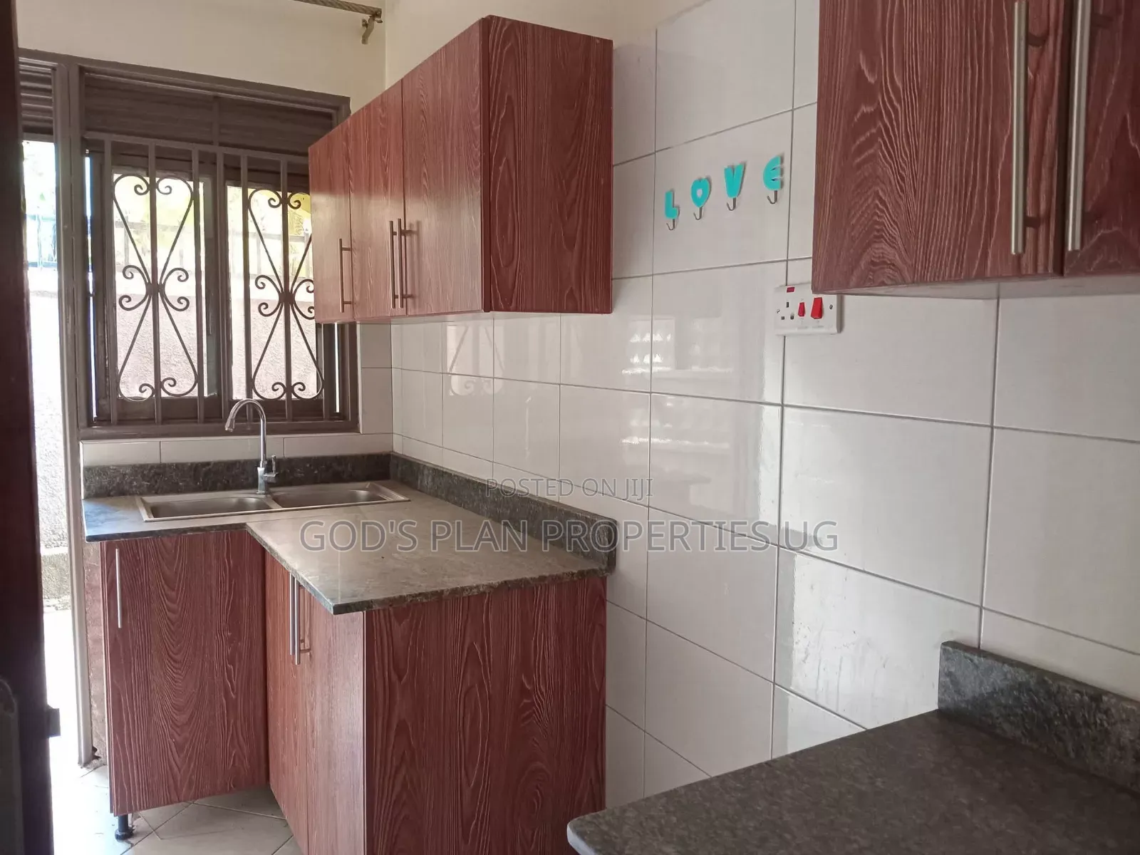 2bdrm Bungalow in Wakaliga Estate, Central Division for rent in Central Division