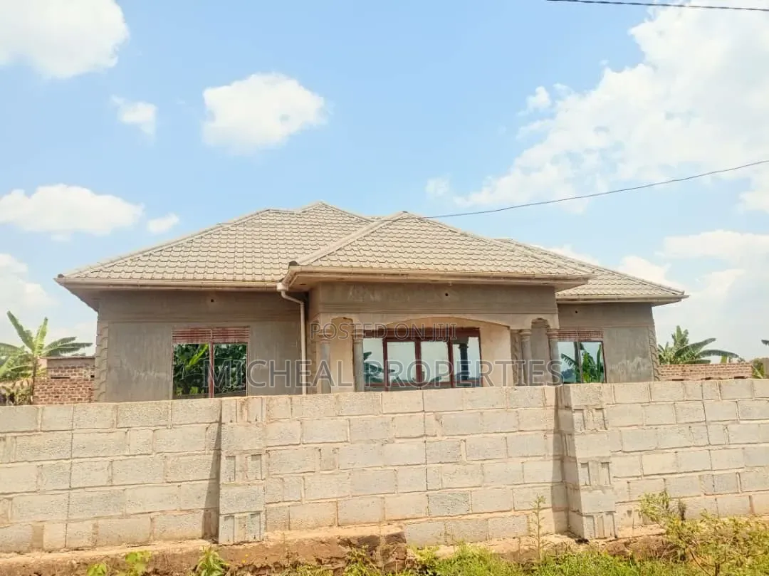 3bdrm House in Mpelerwe Buwambo At, Kawempe for sale in Kawempe
