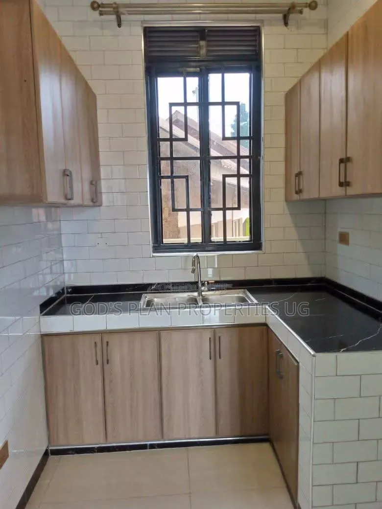 2bdrm Apartment in Mengo Estate, Central Division for rent in Central Division